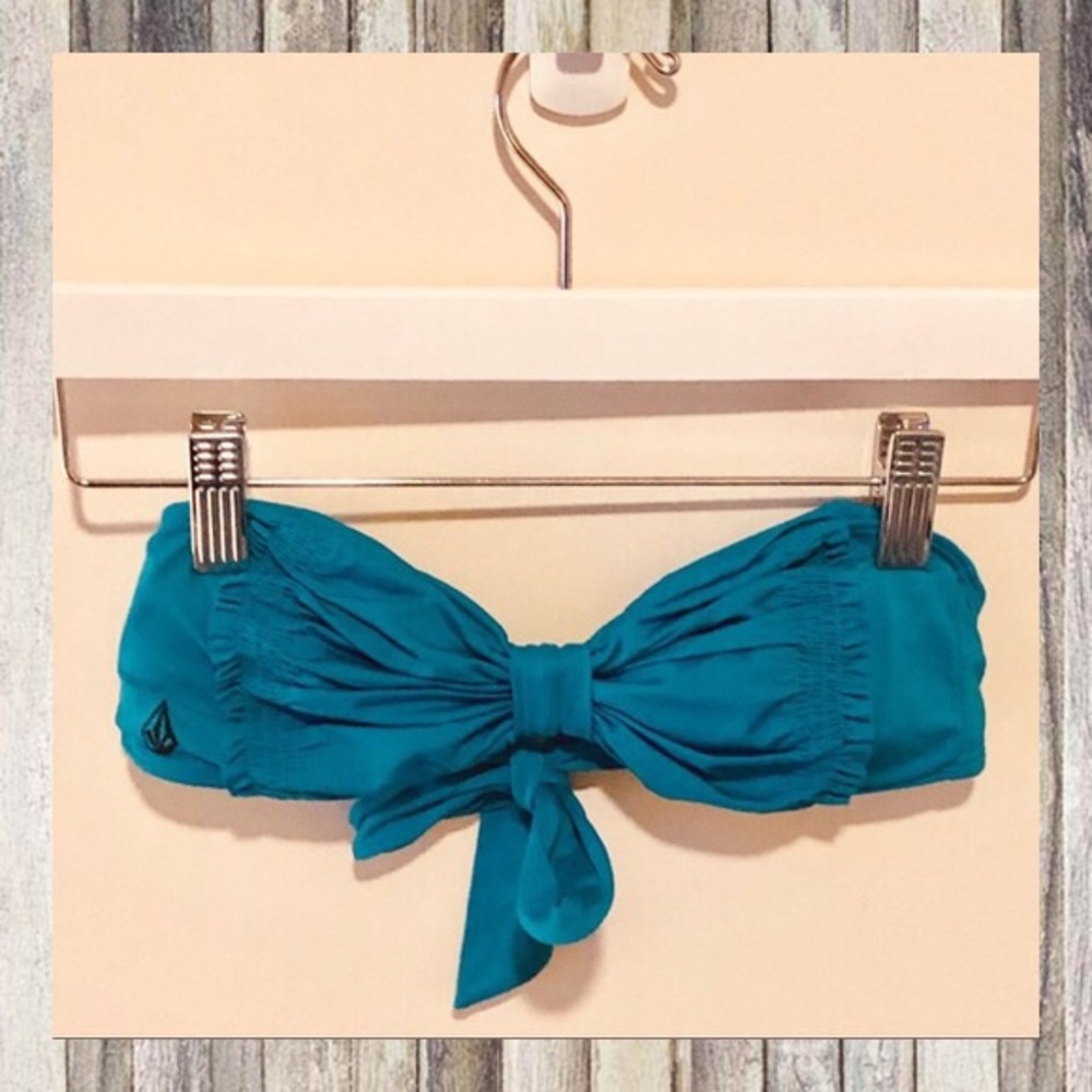 Strapless Turquoise Volcom Swim Top with Pads